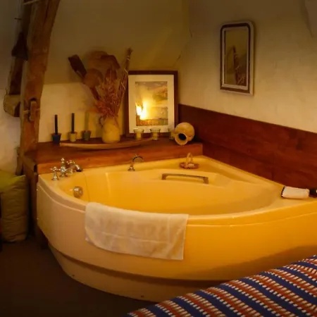 Casa vacanze Four A Pain ,manoir De La Vove,perche *